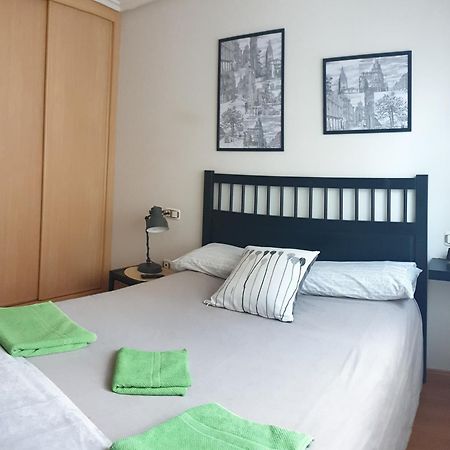 Apartamento "Los Prados" Wifi Y Parking Oviede Extérieur photo