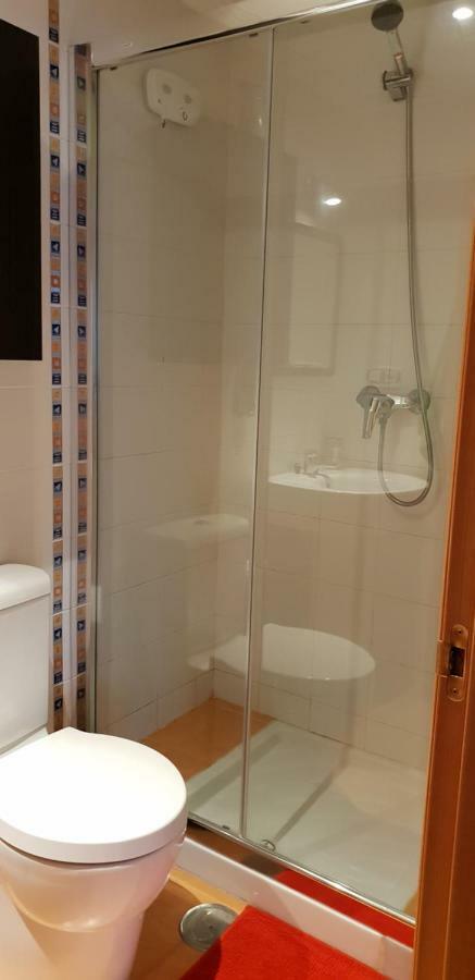 Apartamento "Los Prados" Wifi Y Parking Oviede Extérieur photo